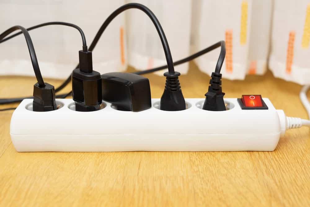 check power outlet surge protector