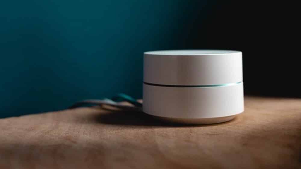 how far apart can google wifi points be