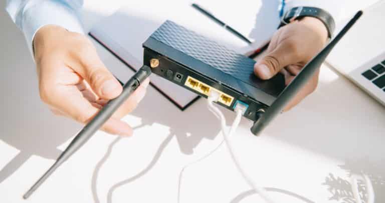 Computer Antenna Position How To Position Wi-Fi Antennas On PC? (4 Things To Know) - Internet ...