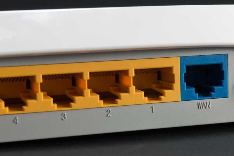 Ethernet ports on the X90 have an auto-sensing featur