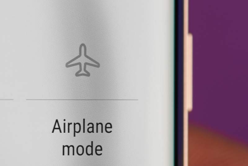 Switch Airplane Mode On And Off On Your Mobile